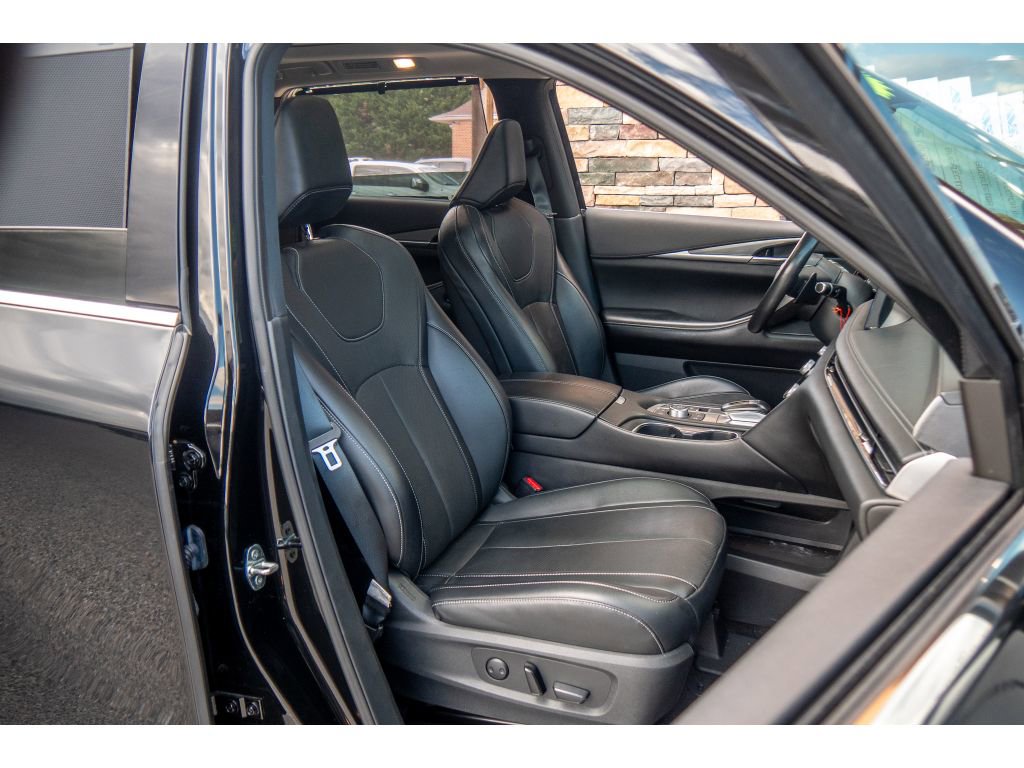 Used 2023 INFINITI QX60 Luxe w/ Cargo Package image 15