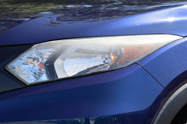 Used 2017 Honda HR-V EX image 10