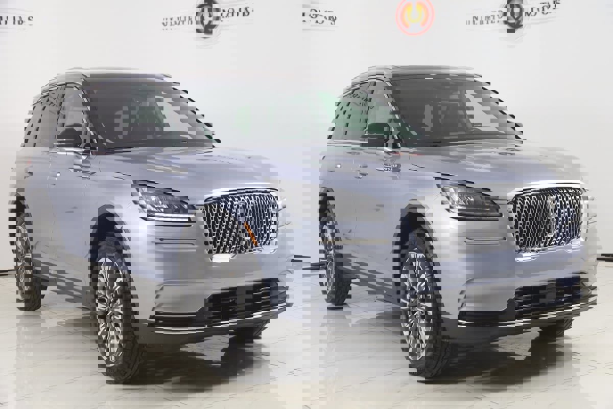 Used 2022 Lincoln Corsair Reserve w/ Elements Package image 21