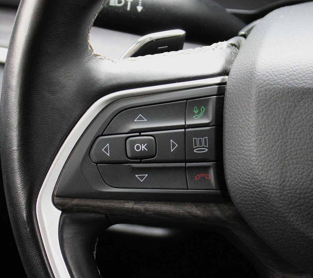 Used 2022 Jeep Grand Cherokee L Limited image 35