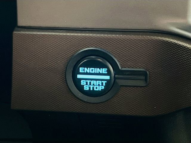 Used 2023 Ford Bronco Outer Banks AWD/4WD image 16