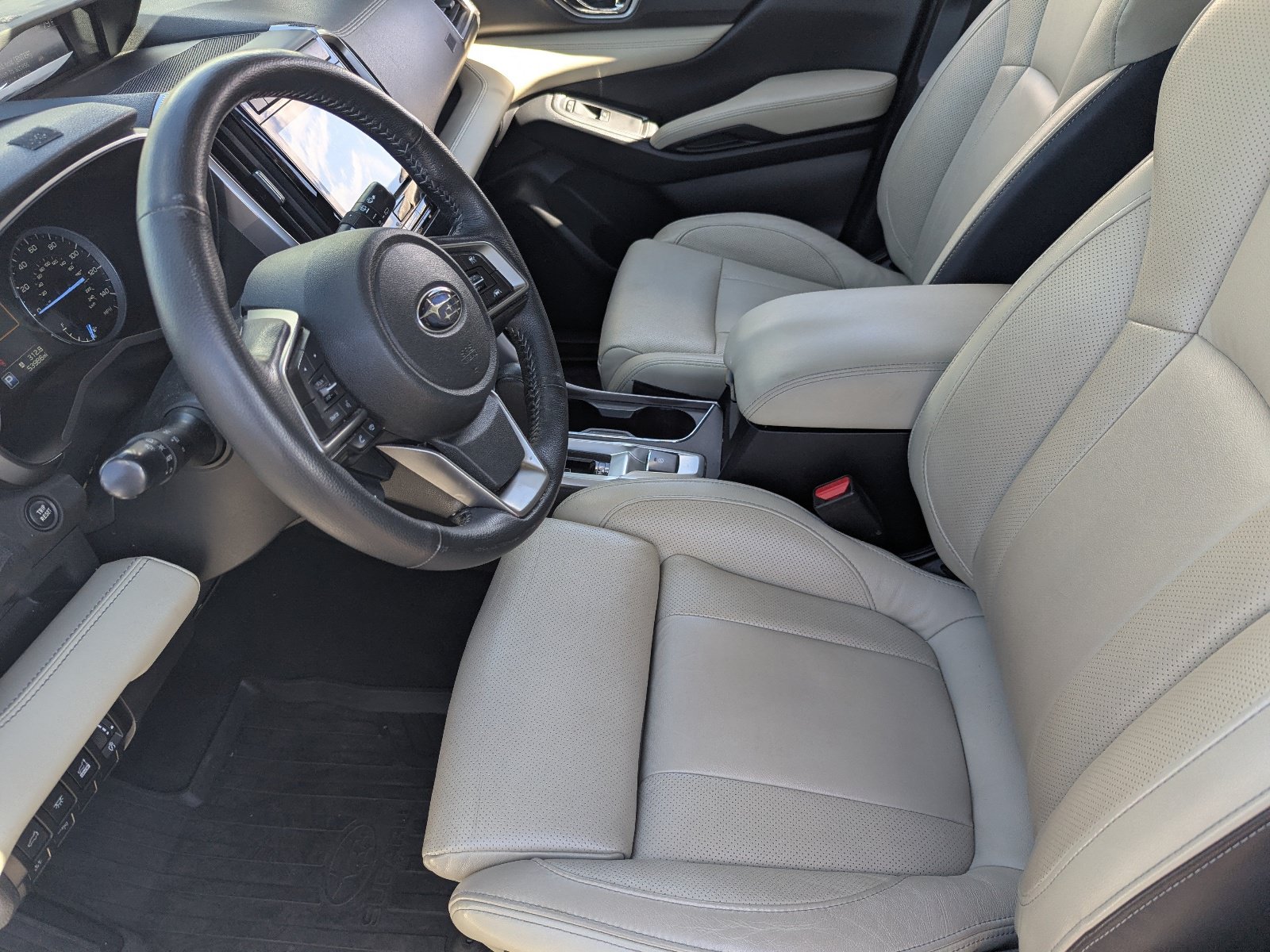 Used 2020 Subaru Ascent Limited w/ Technology Package AWD/4WD image 19