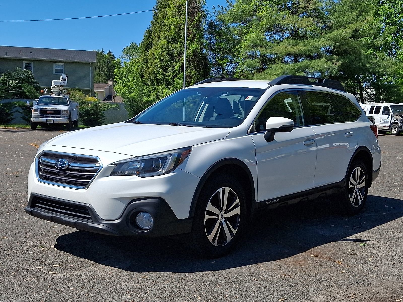 Used 2019 Subaru Outback 2.5i Limited w/ Protection Package #1 AWD/4WD image 3