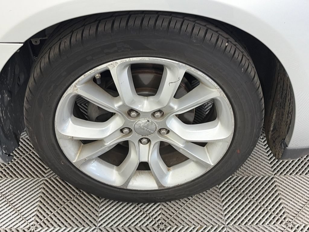 Used 2012 Dodge Avenger R/T FWD image 8
