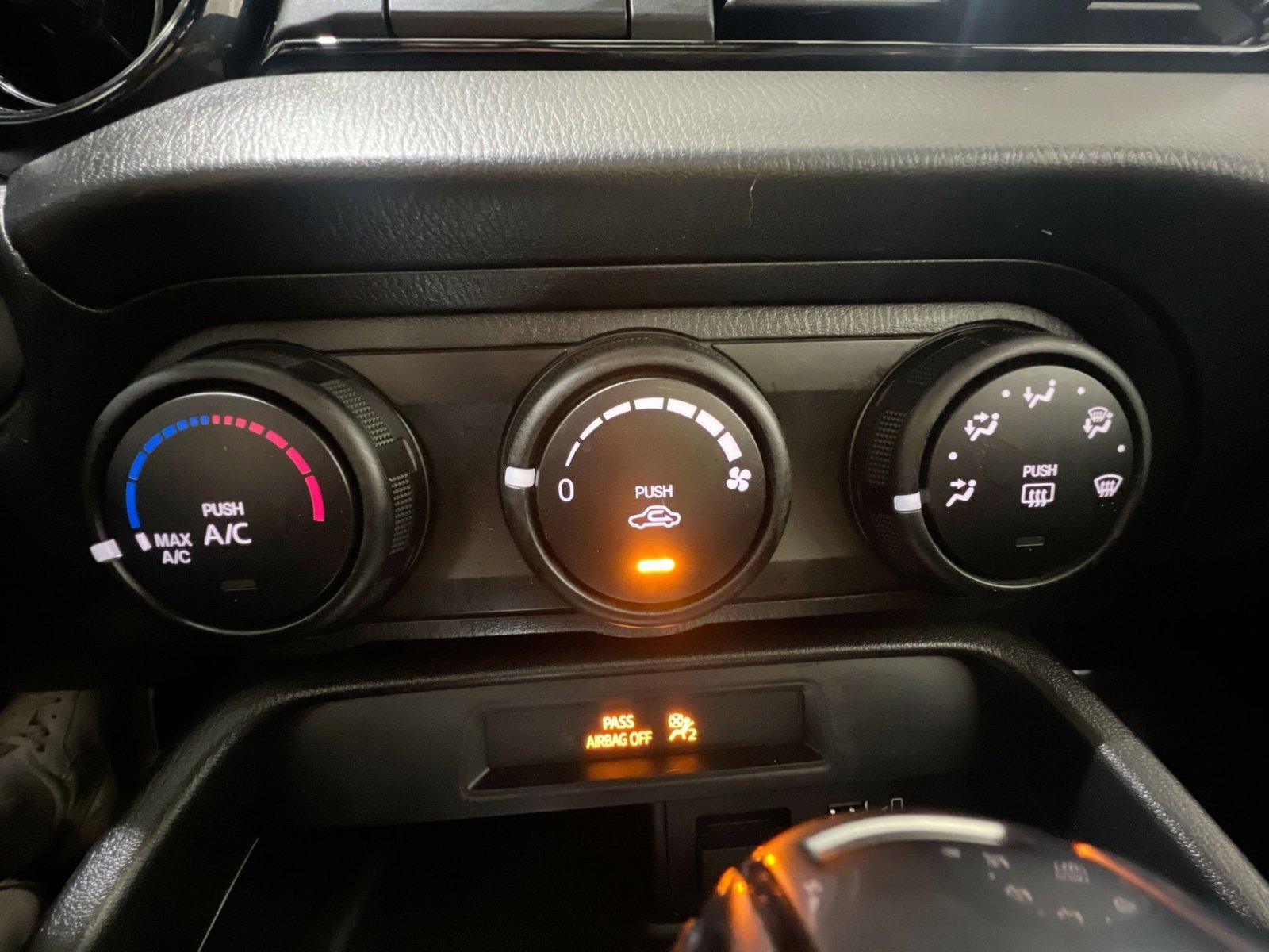 Used 2021 MAZDA MX-5 Miata Sport image 20