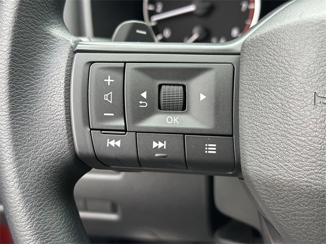 Certified 2025 Nissan Rogue S image 22