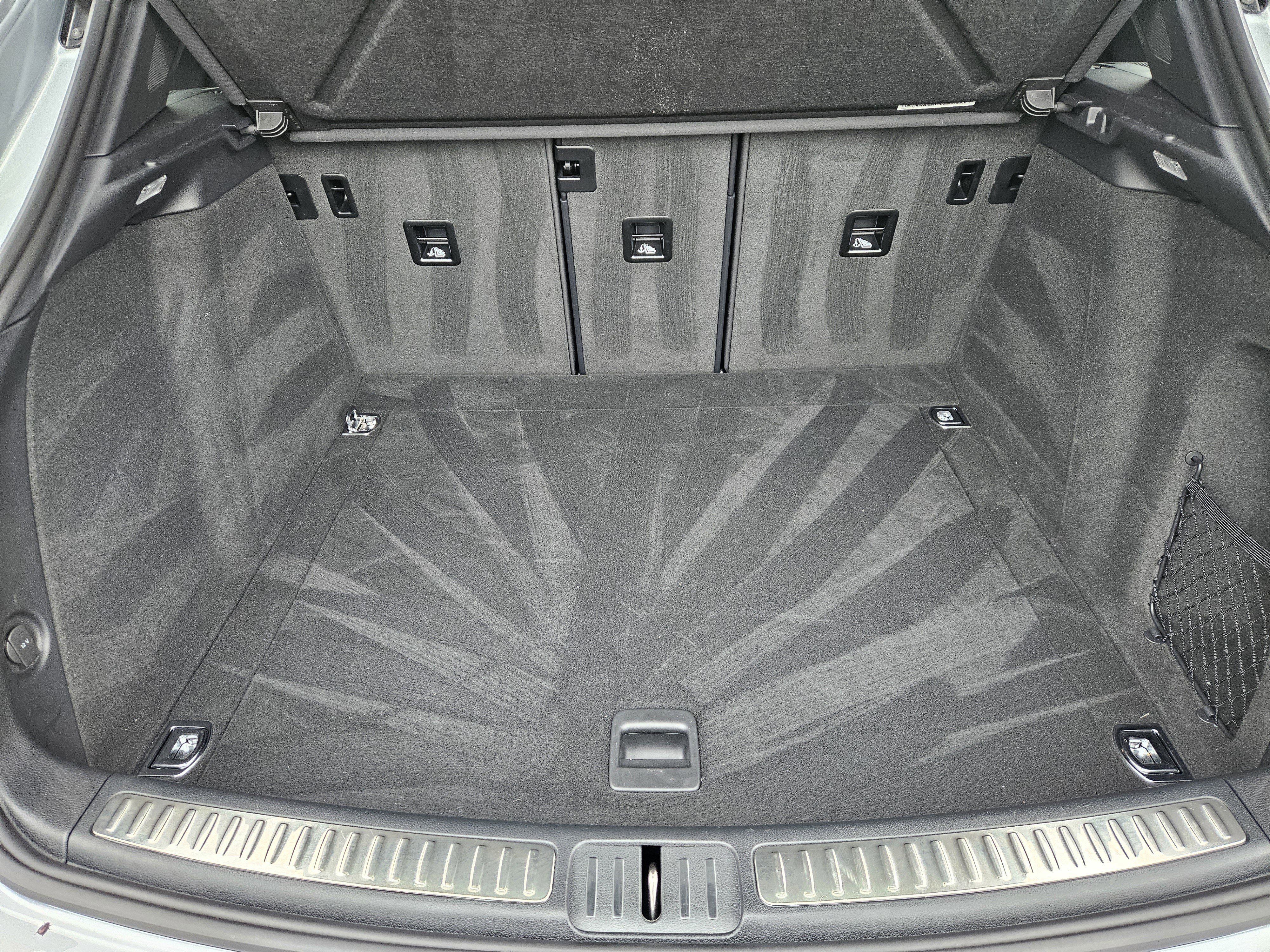 Certified 2026 Porsche Macan image 31