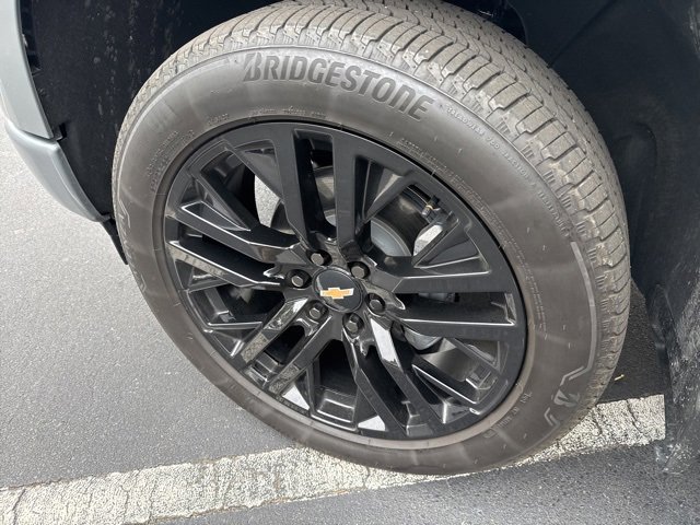 Used 2025 Chevrolet Silverado 1500 High Country image 13