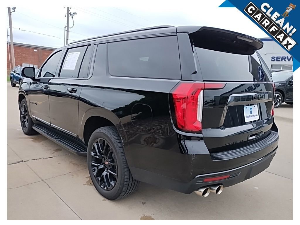 Used 2023 GMC Yukon XL Denali AWD/4WD image 10