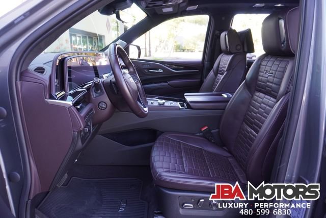 Used 2022 Cadillac Escalade Sport Platinum w/ Heavy-Duty Trailer Package image 17