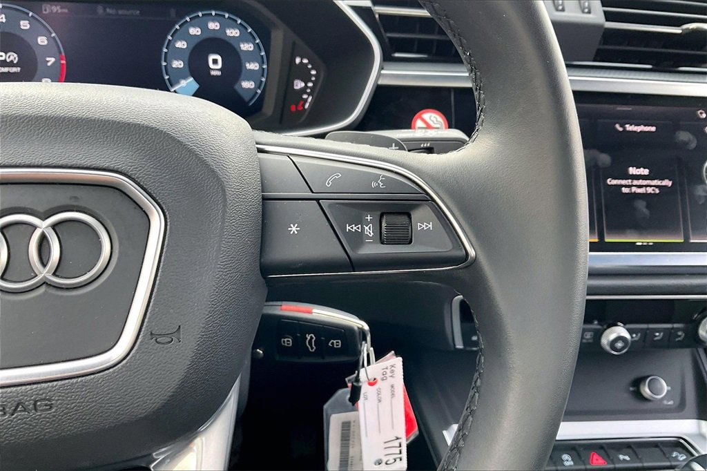 Used 2025 Audi Q3 2.0T Premium image 18
