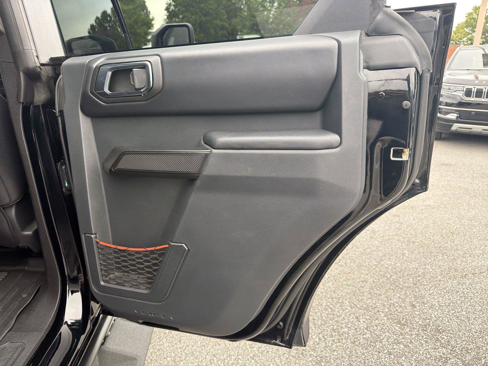 Used 2025 Ford Bronco Raptor AWD/4WD image 15