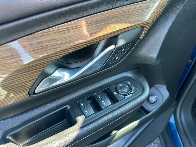 Used 2020 GMC Terrain SLE w/ Driver Convenience Package image 13