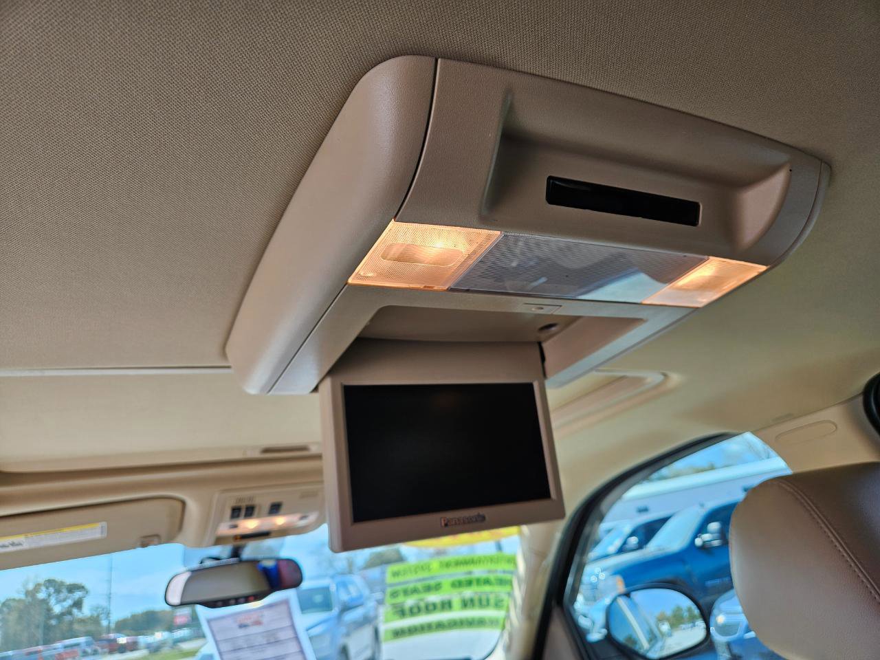 Used 2013 Chevrolet Suburban LTZ AWD/4WD image 20
