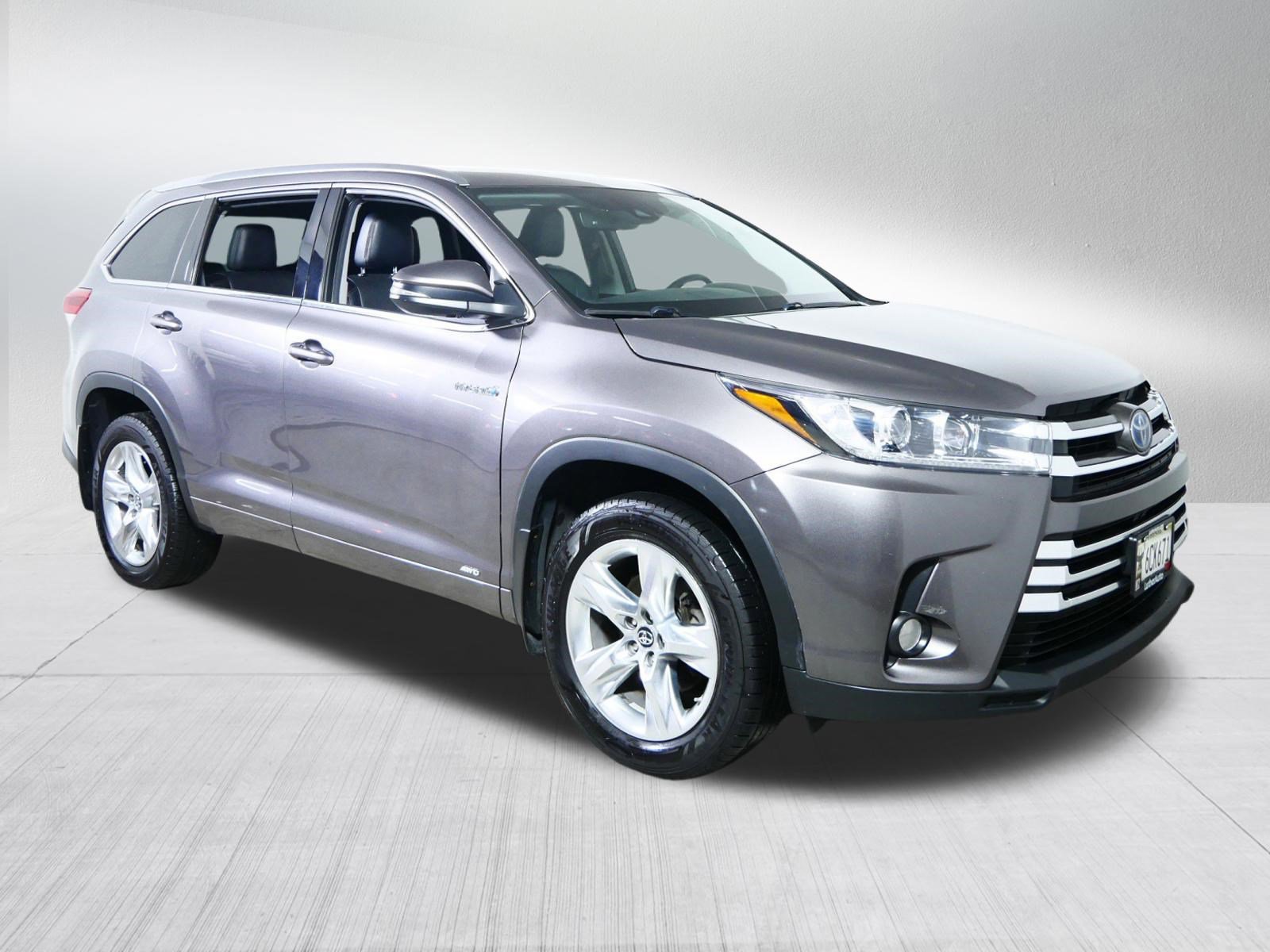 Used 2017 Toyota Highlander Limited AWD/4WD image 1