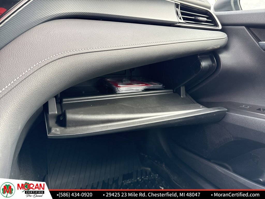 Used 2024 Toyota Camry SE FWD image 19