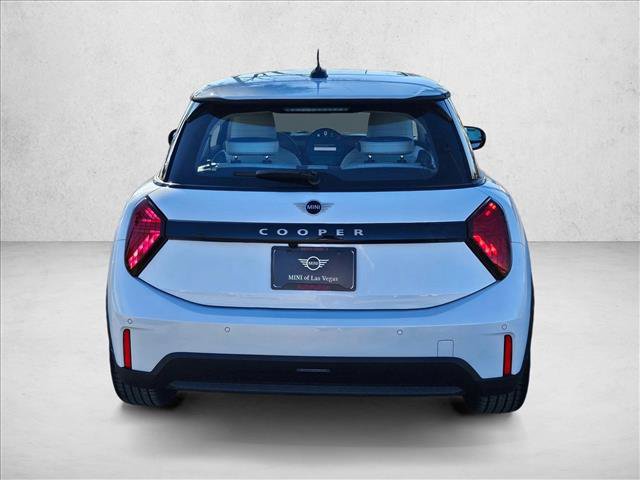 New 2026 MINI Cooper 2-Door Hardtop FWD image 8