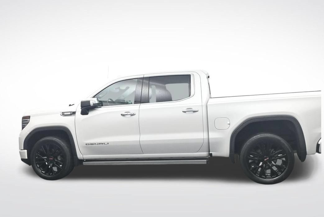 Used 2022 GMC Sierra 1500 Denali w/ Denali Reserve Package RWD image 10