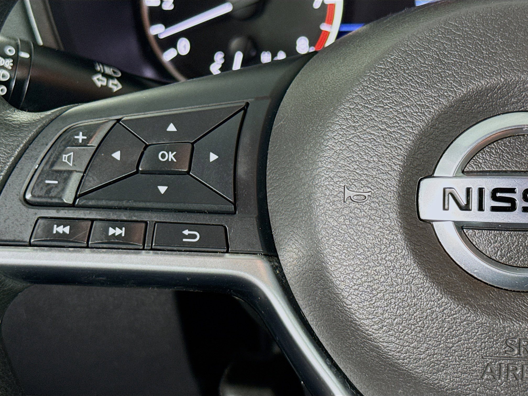 Used 2019 Nissan Altima 2.5 S FWD image 13