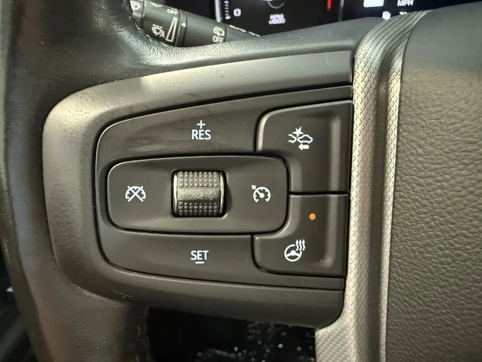 Used 2021 GMC Yukon Denali image 38