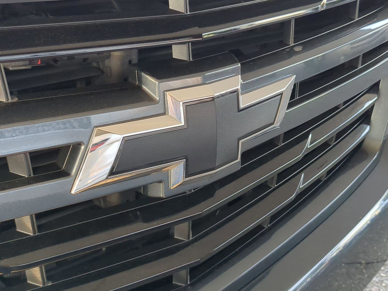 Used 2020 Chevrolet Suburban LT image 35