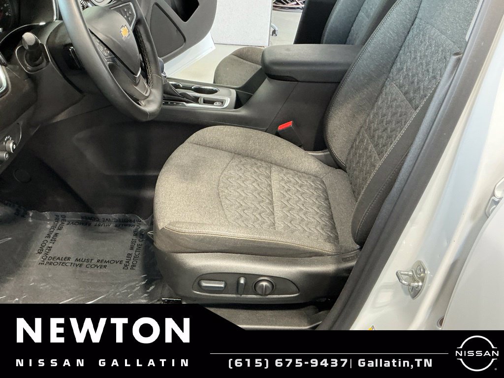 Used 2024 Chevrolet Equinox LT FWD image 17