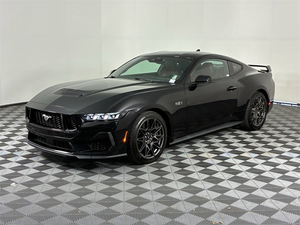 Used 2024 Ford Mustang GT Premium w/ GT Performance Package image 9