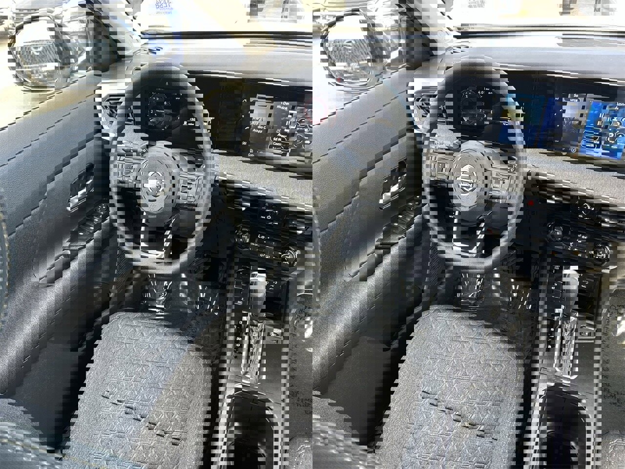 New 2026 Nissan Kicks SV image 17