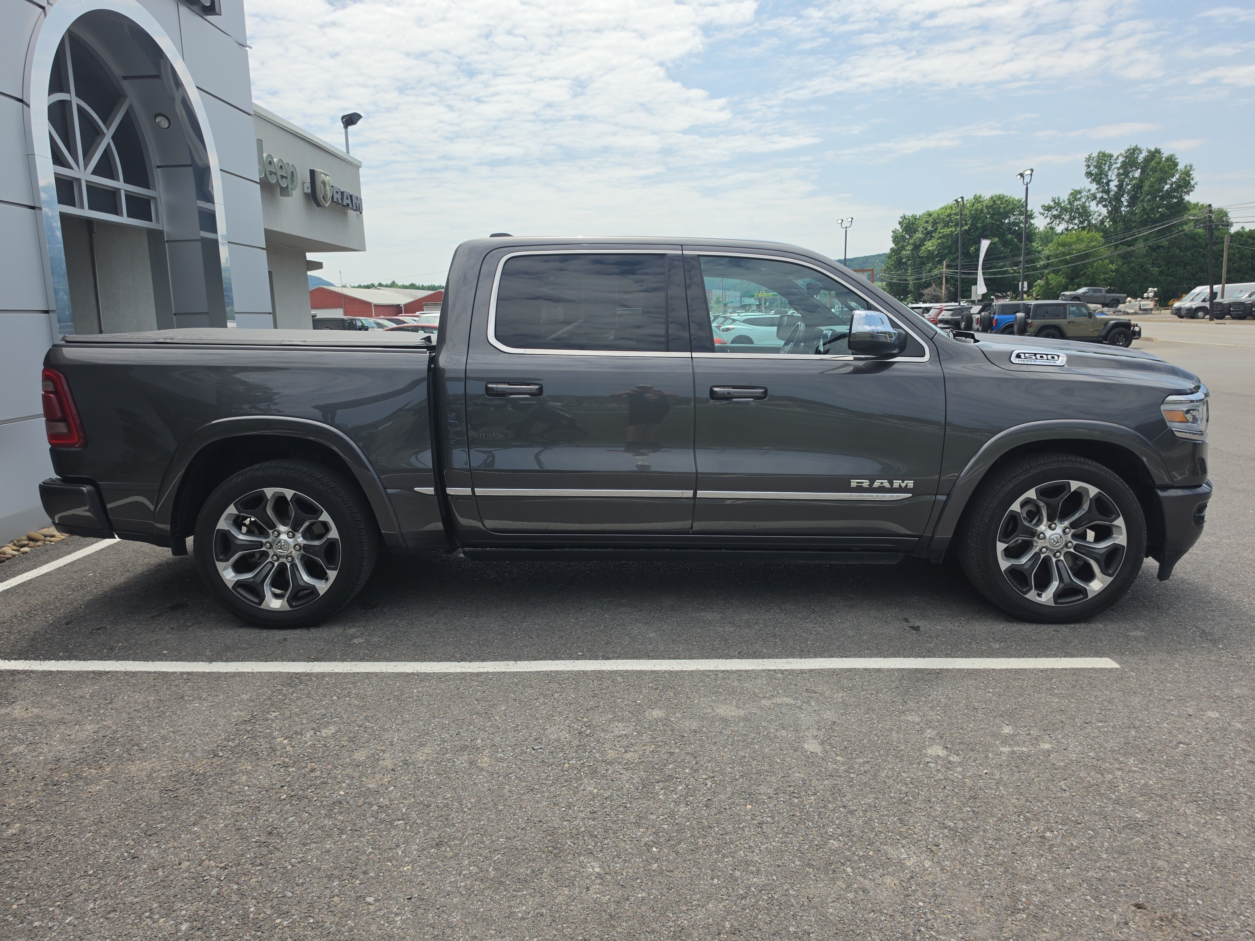 Used 2024 RAM 1500 Limited AWD/4WD video 2