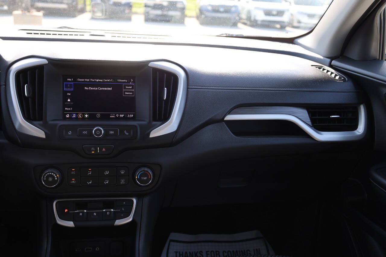 Used 2024 GMC Terrain SLE AWD/4WD image 24