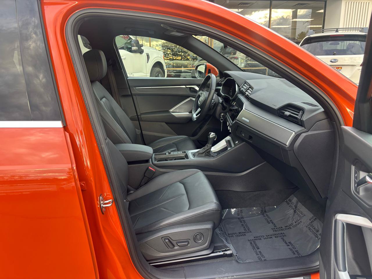 Used 2023 Audi Q3 2.0T Premium Plus w/ Premium Plus Package AWD/4WD image 16