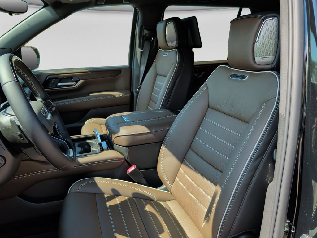 New 2026 GMC Yukon XL Denali Ultimate AWD/4WD image 22