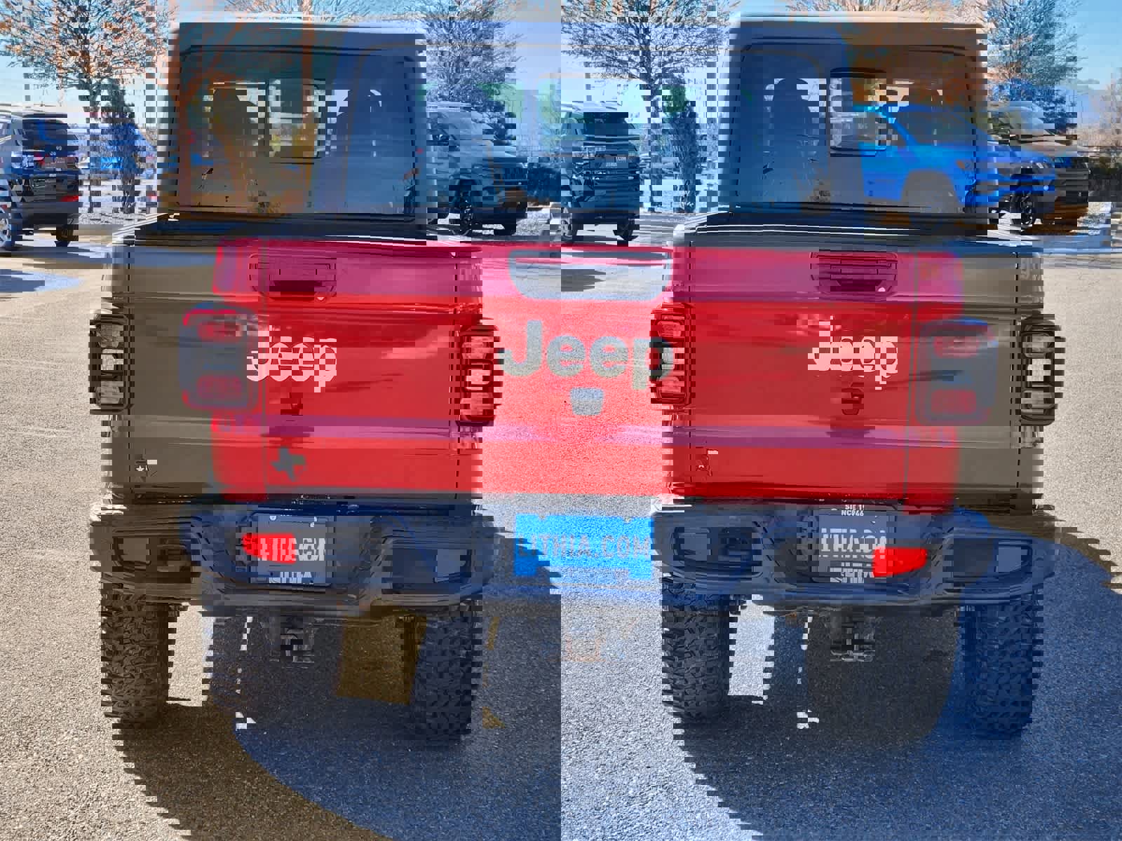 Used 2020 Jeep Gladiator Overland image 9