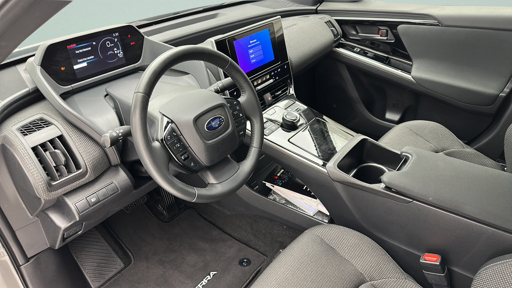 Used 2023 Subaru Solterra AWD image 11
