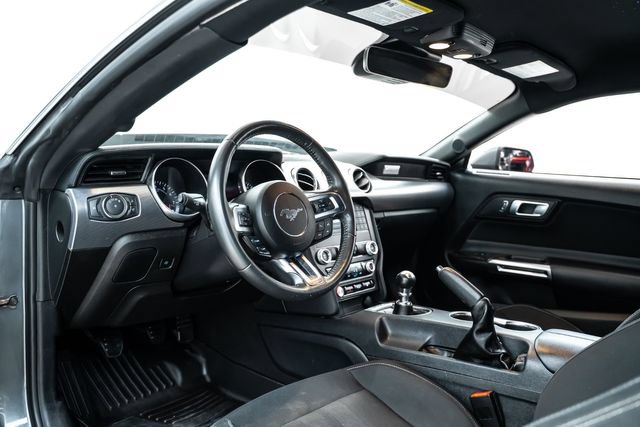 Used 2021 Ford Mustang GT RWD image 19