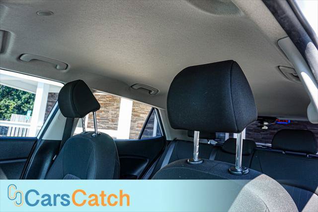 Used 2022 Hyundai Venue SE FWD image 21