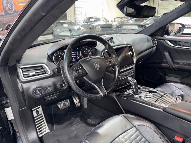 Used 2022 Maserati Ghibli Trofeo image 49