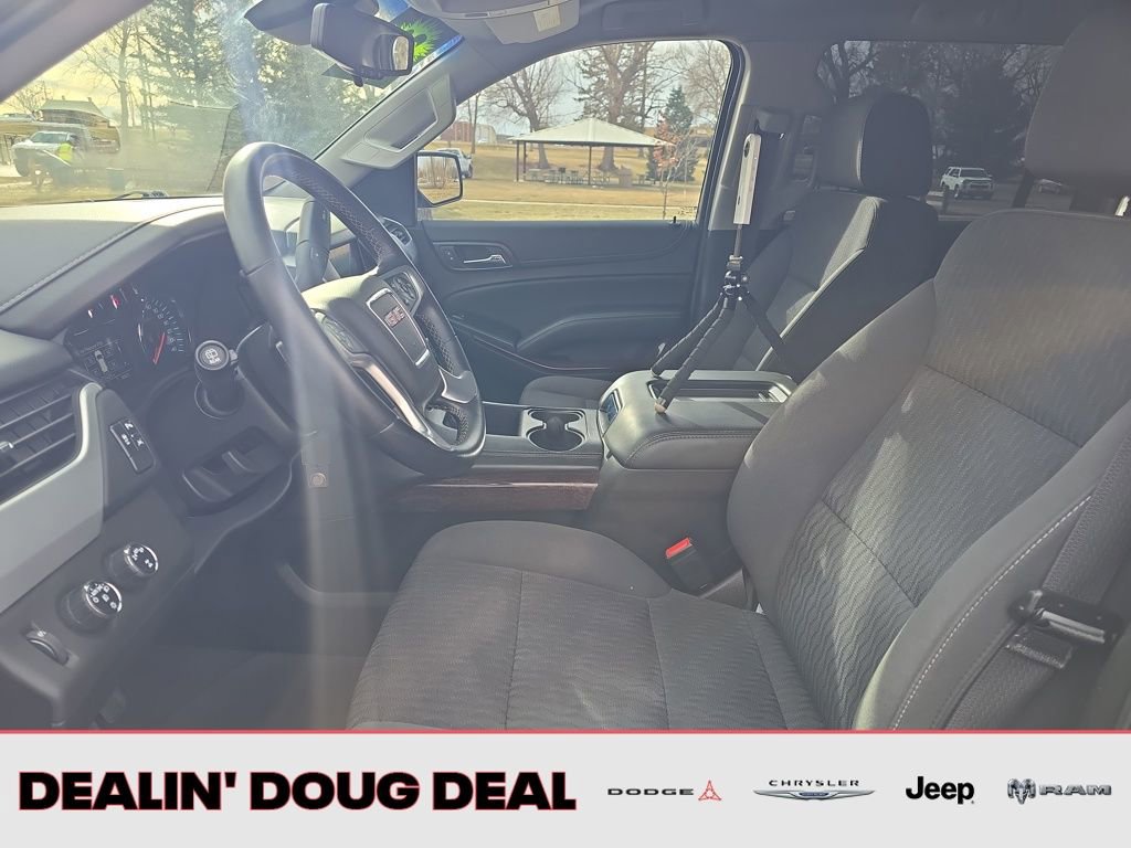 Used 2020 GMC Yukon XL SLE w/ Enhanced Driver Alert Package image 10