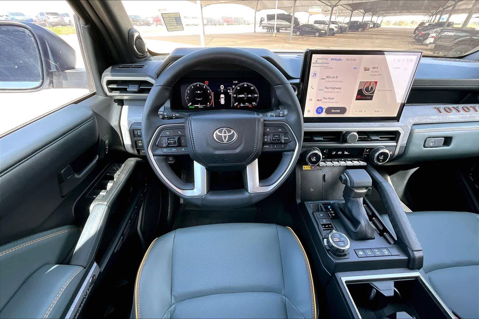 Used 2025 Toyota 4Runner Trailhunter AWD/4WD image 6