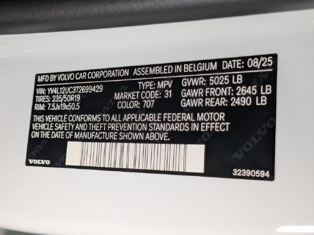 New 2026 Volvo XC40 B5 Plus w/ Climate Package AWD/4WD image 32