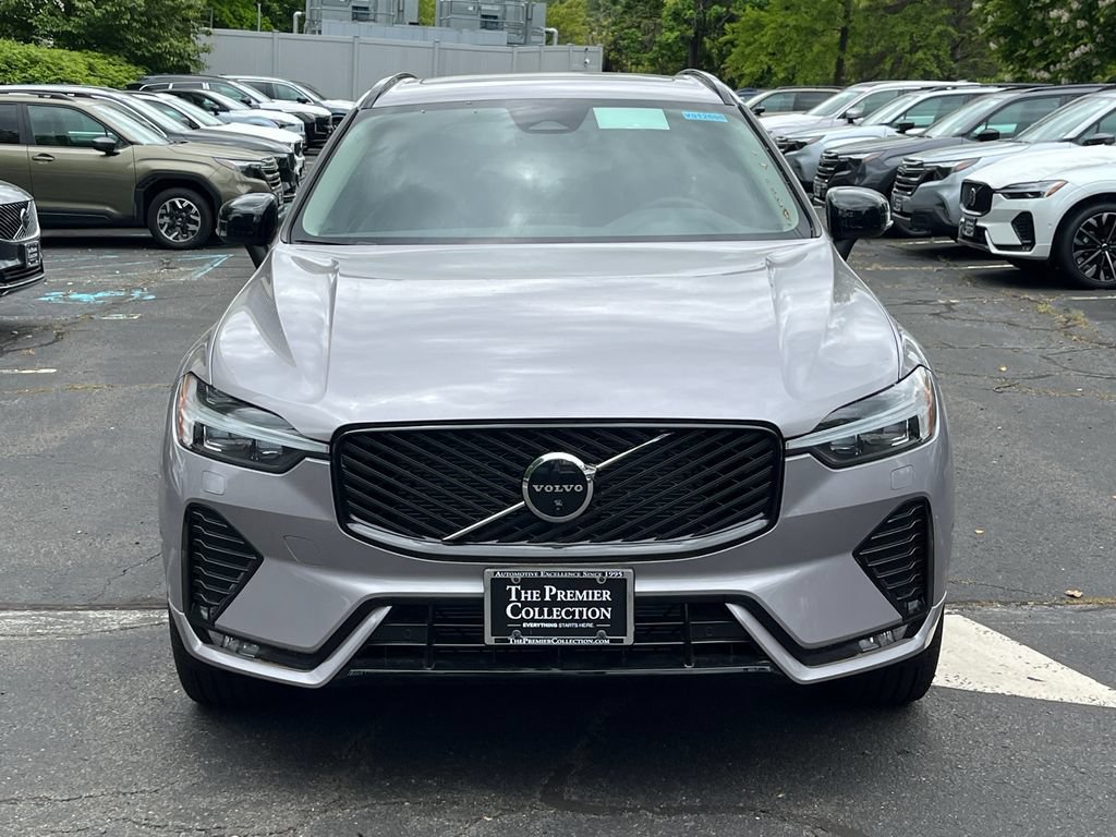 New 2026 Volvo XC60 B5 Plus w/ Protection Package Premier AWD/4WD image 6