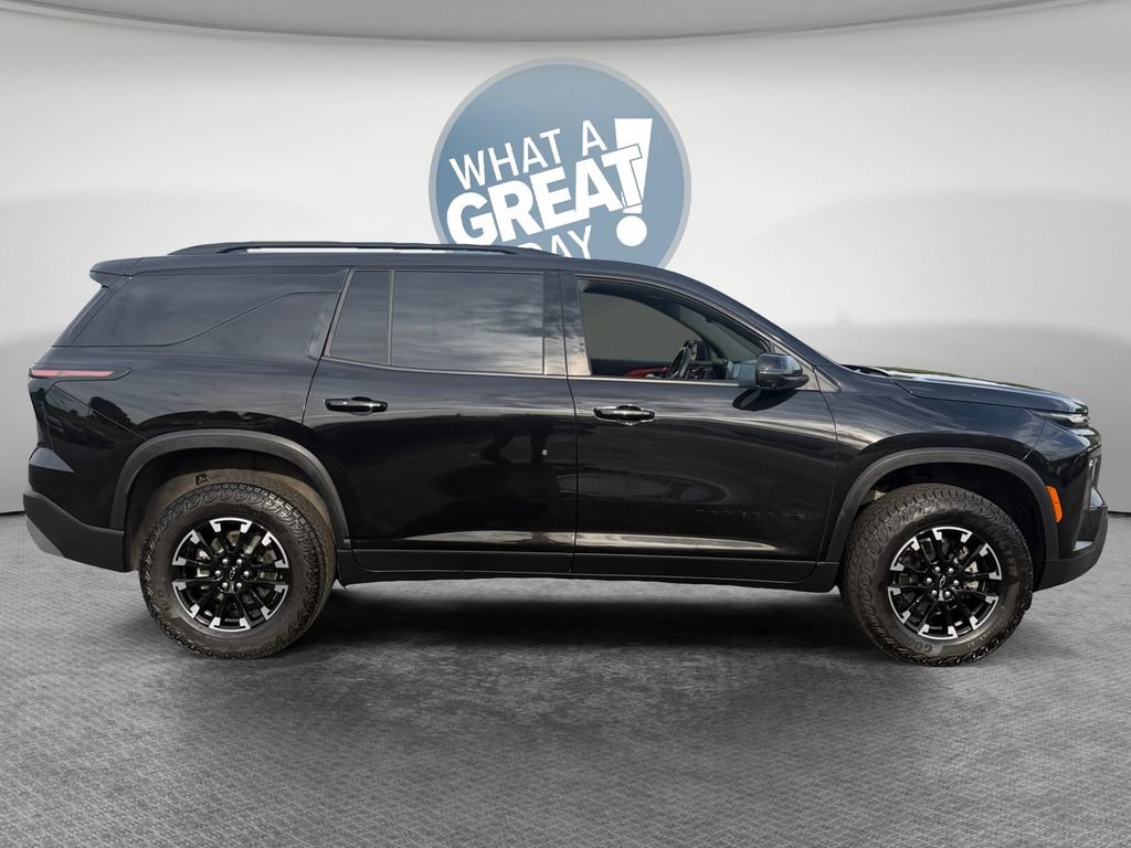 Certified 2026 Chevrolet Traverse Z71 w/ Driver Confidence Package AWD/4WD image 2