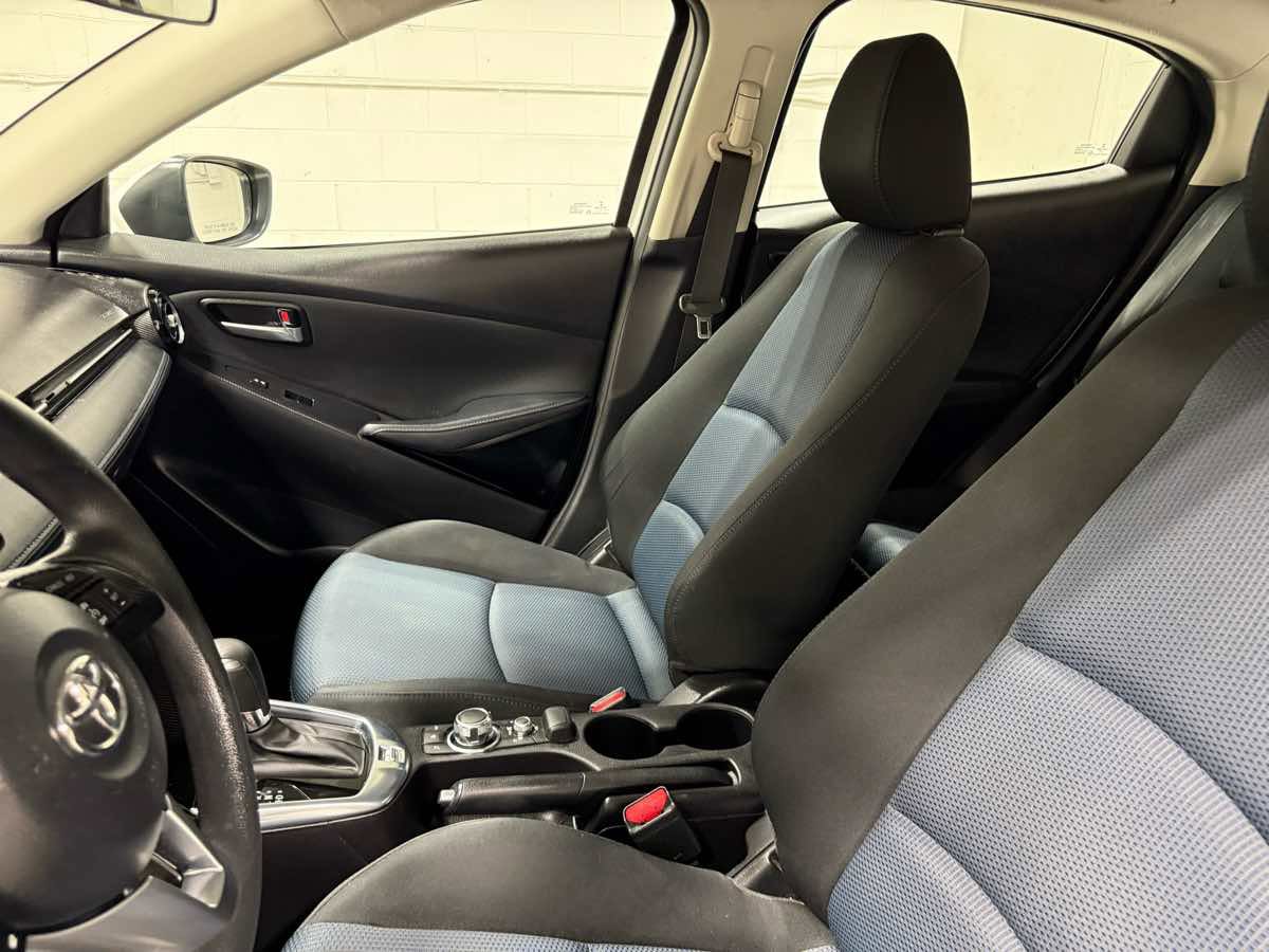 Used 2017 Toyota Yaris iA image 14