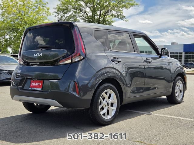 Used 2024 Kia Soul LX w/ Option Group 015 FWD image 5