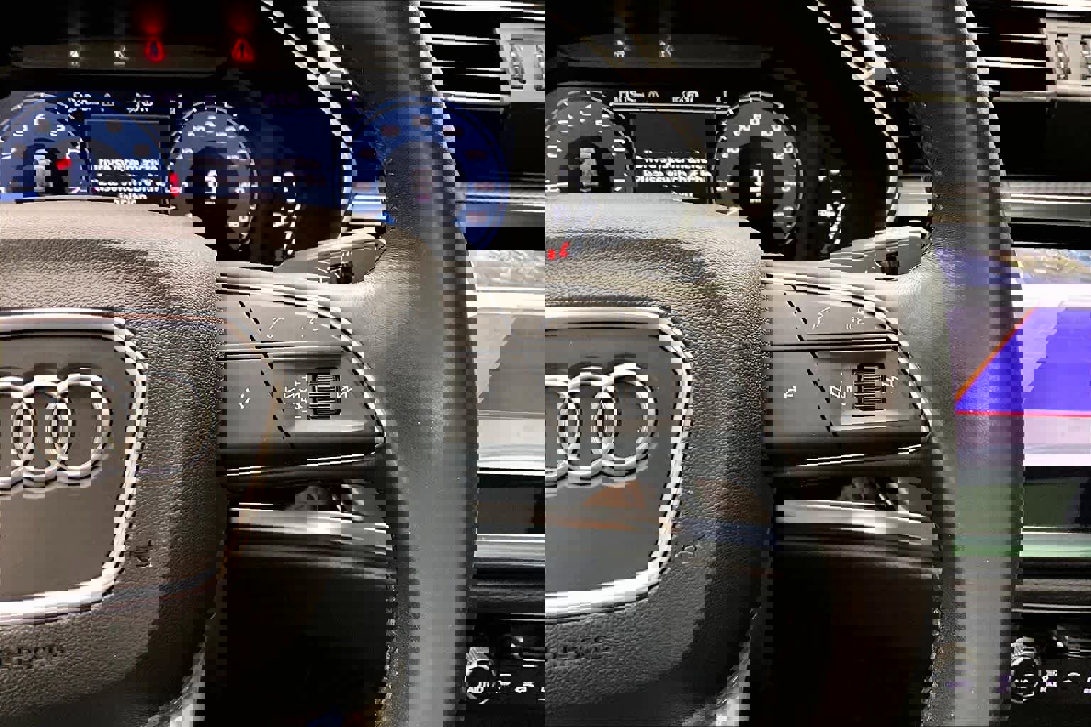 Used 2023 Audi Q3 2.0T Premium w/ Convenience Package image 24