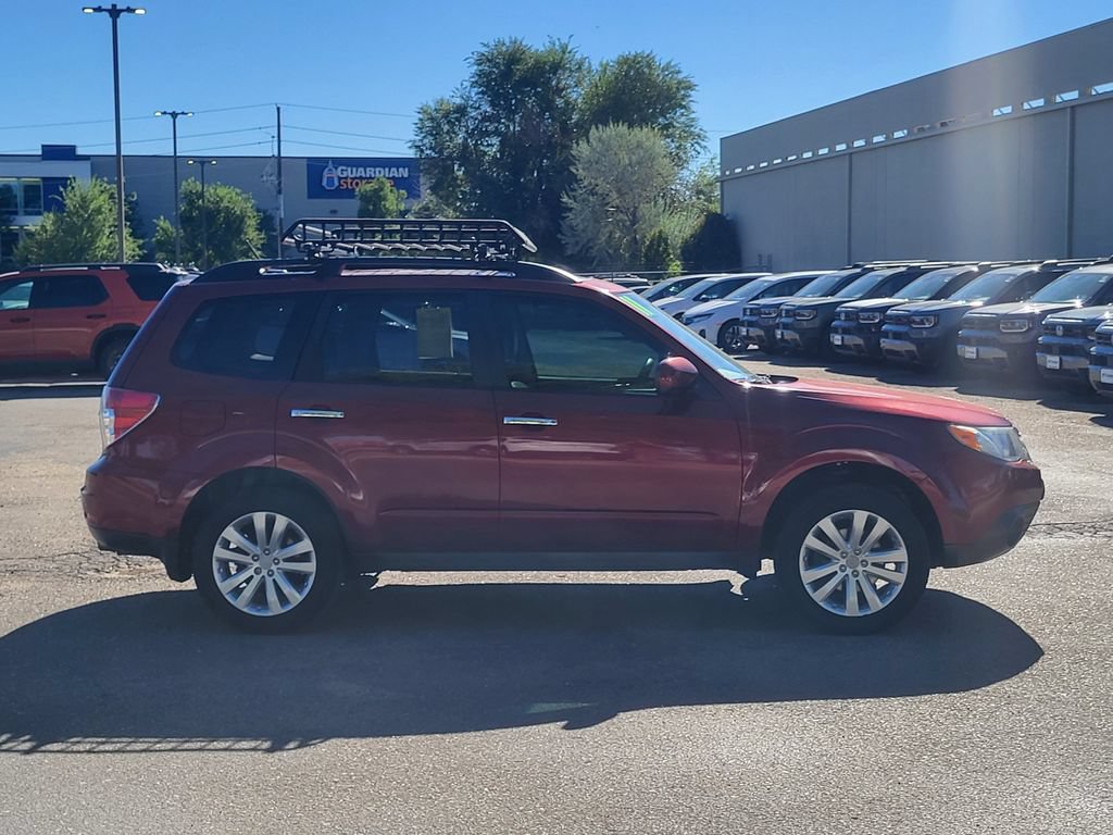Used 2011 Subaru Forester 2.5X Premium AWD/4WD image 4