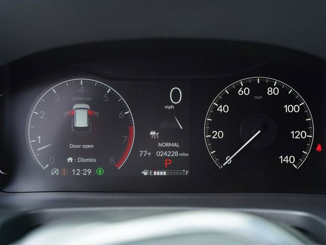 Used 2025 Honda Pilot Touring image 33