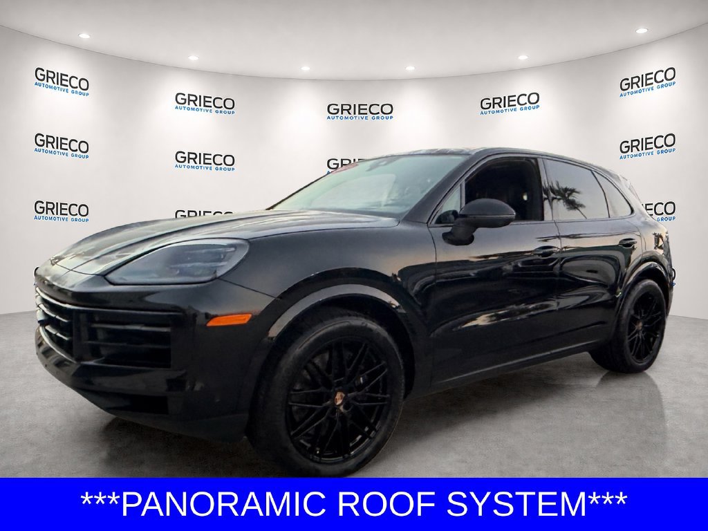 Used 2025 Porsche Cayenne w/ Premium Package Plus AWD/4WD image 3