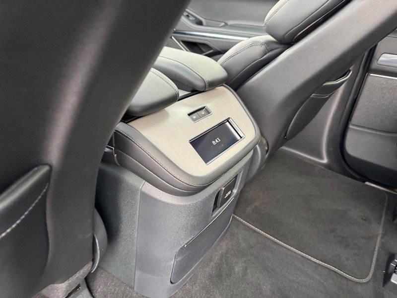 New 2025 Lincoln Navigator Reserve w/ Jet Appearance Package image 12