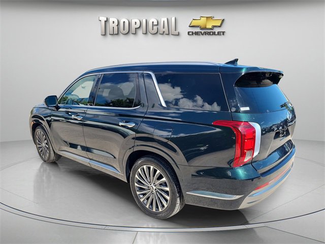 Used 2024 Hyundai Palisade Calligraphy image 3